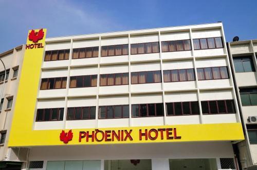 Phoenix Hotel Куала-Лумпур Экстерьер фото
