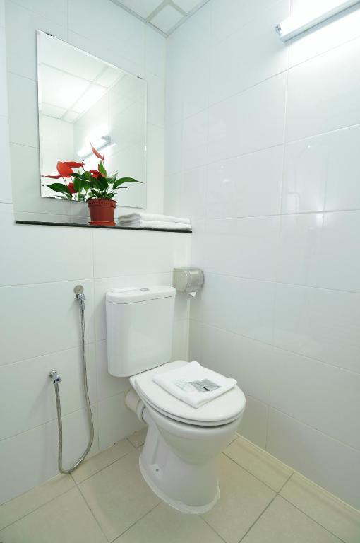 Phoenix Hotel Куала-Лумпур Номер фото
